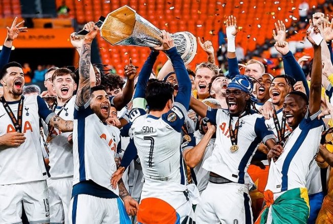 Tottenham Juara Liga Europa, Hapus 'Dahaga' Gelar 17 Tahun Lamanya!