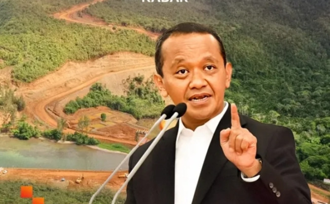 Akhirnya, Bahlil Hentikan Sementara Operasi Tambang Nikel di Raja Ampat