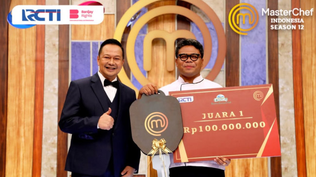 Usai Bertarung Sengit dengan Hovit di Grand Final, Fajar Juara MasterChef Indonesia Season 12