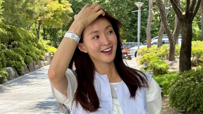 Usai Cerai, Lee Si Young Umumkan Hamil Anak Kedua Melalui Bayi Tabung