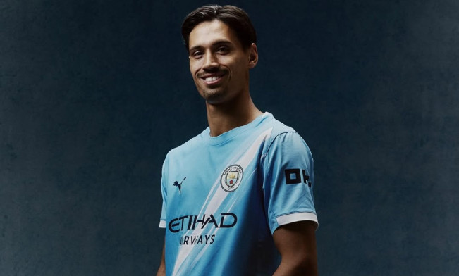 Biodata dan Agama Tijjani Reijnders, Abangnya Pemain Timnas Indonesia Resmi Direkrut Man City